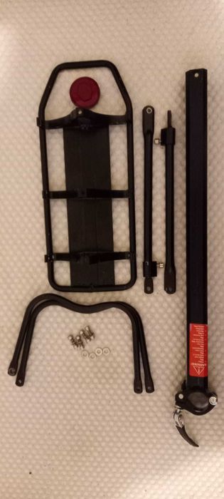 Suporte de bagagem traseiro universal para bicicletas - 30 kg