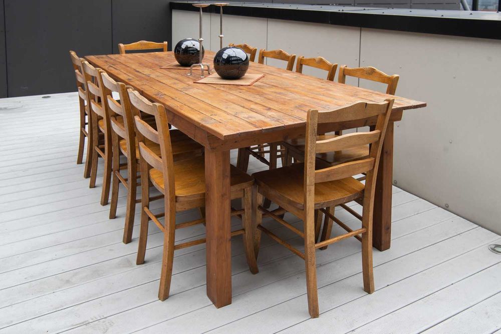 Duzy stół + 10 krzesła z Australii lite drewno do restauracji vintage