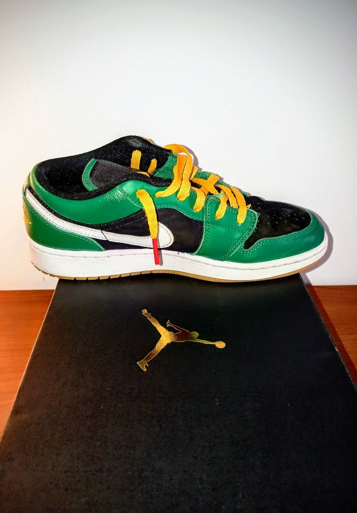 Sapatilhas Jordan 1 Low SE GS T40 | Preço de Oportunidade