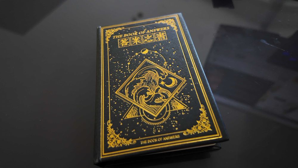 KSIAZKA ODPOWIEDZI (mala ksiazeczka odpowiedzi - tarot)