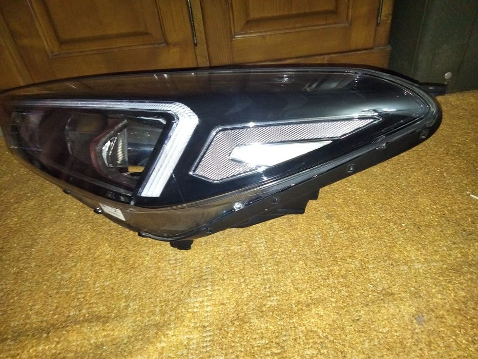Farol Esquerdo Hyundai Tucson