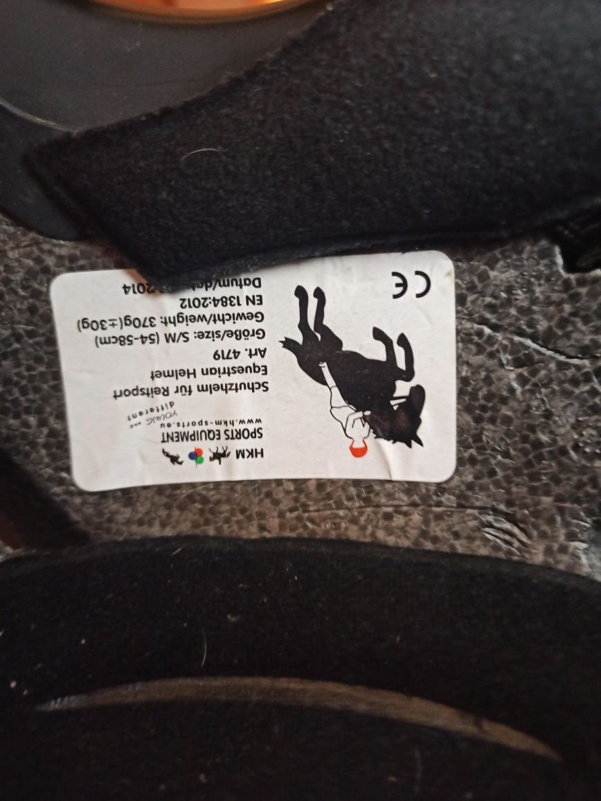 Toczek, kask do jazdy konnej