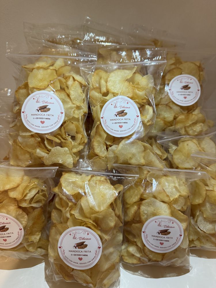Mandioca frita caseira