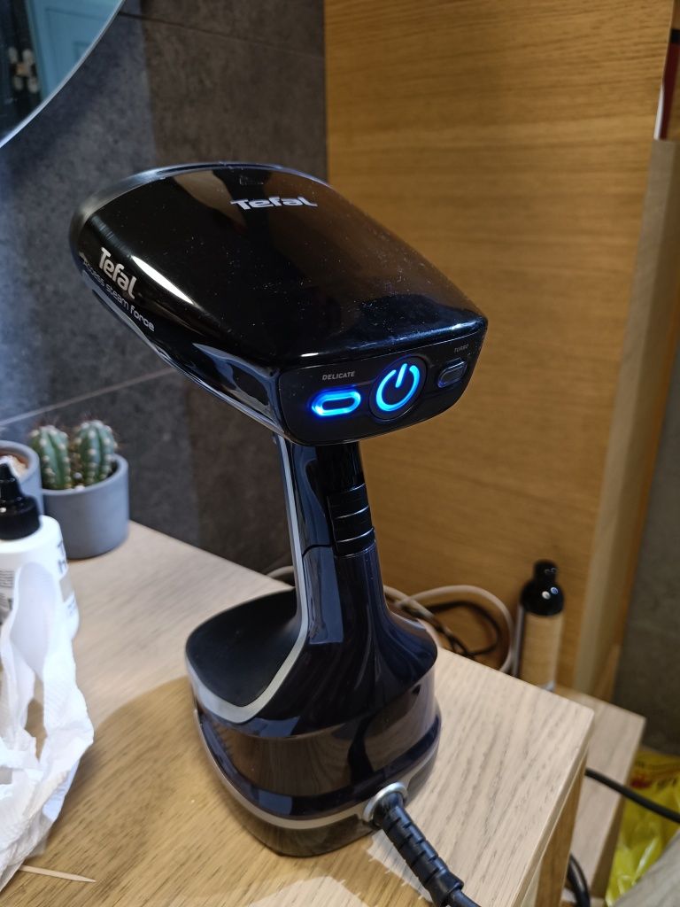 Tefal access steam FORCE