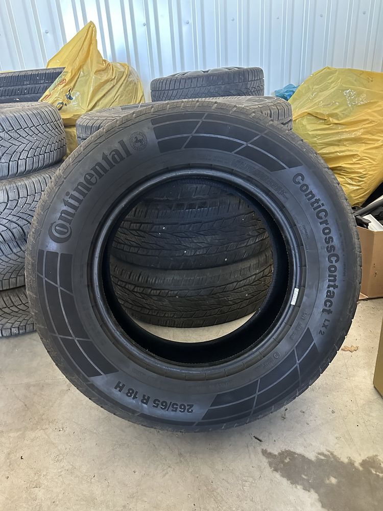 Komplet opon Continental ContiCrossContact 265/65 R 18 H