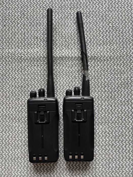 Рація Kenwood KSC-35S радіостанція 2 шт + зарядка рация радиостанция