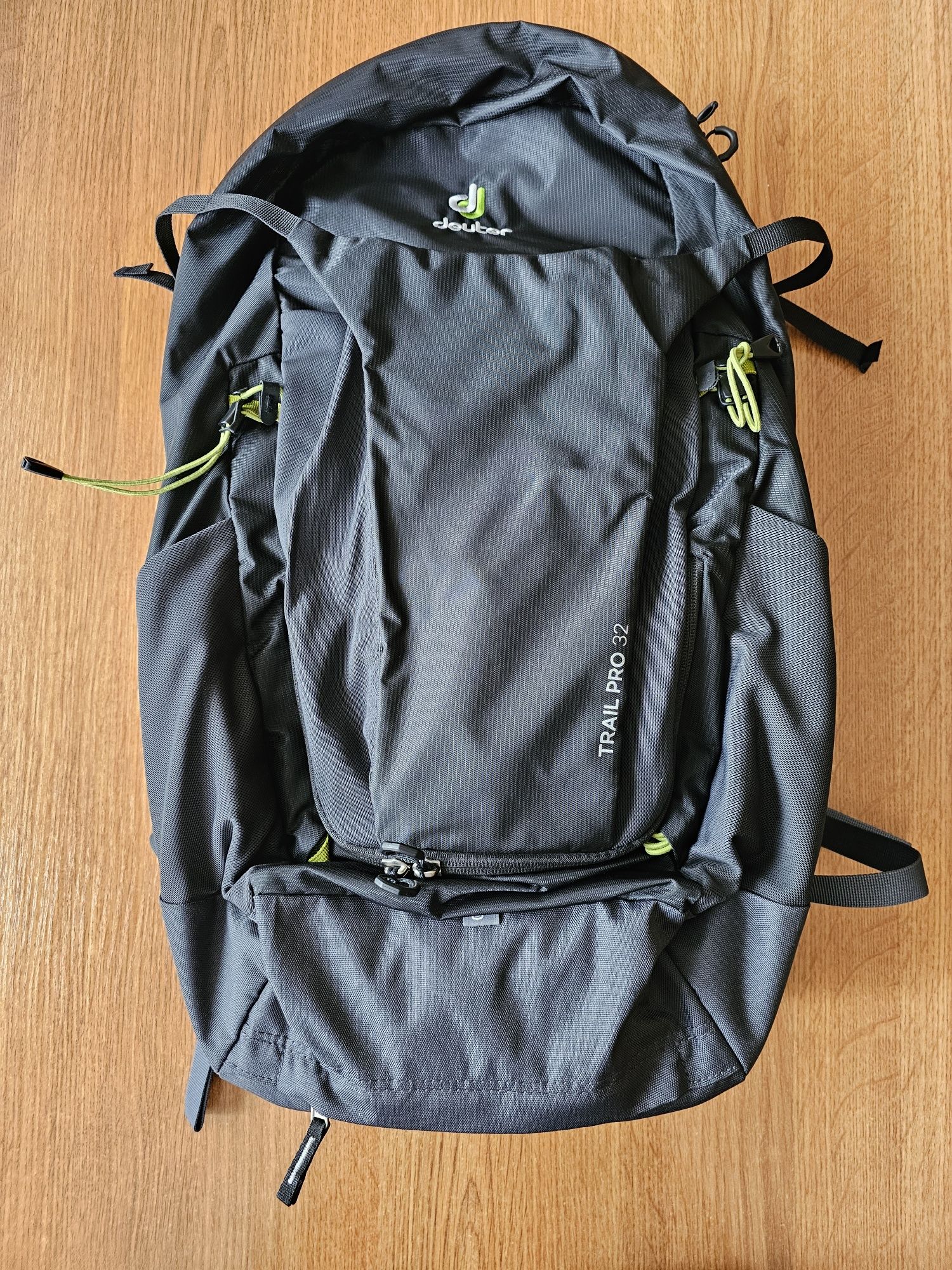 Plecak turystyczny Deuter Trail 32 Pro - 32 litry - nowy