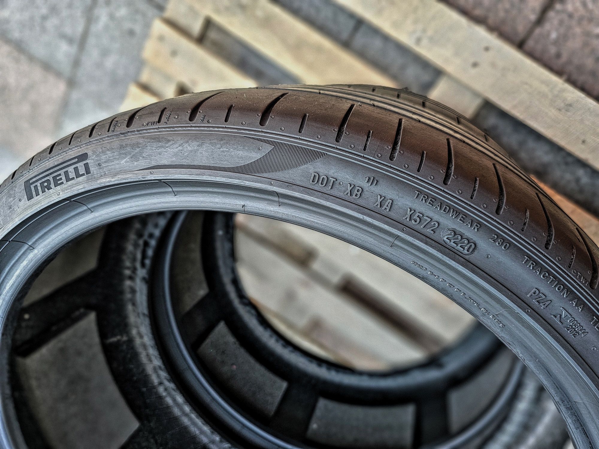 Пара 285/30r22 Pirelli | 6mm | 2020 | Ідеальний стан | З шумоізоляцією