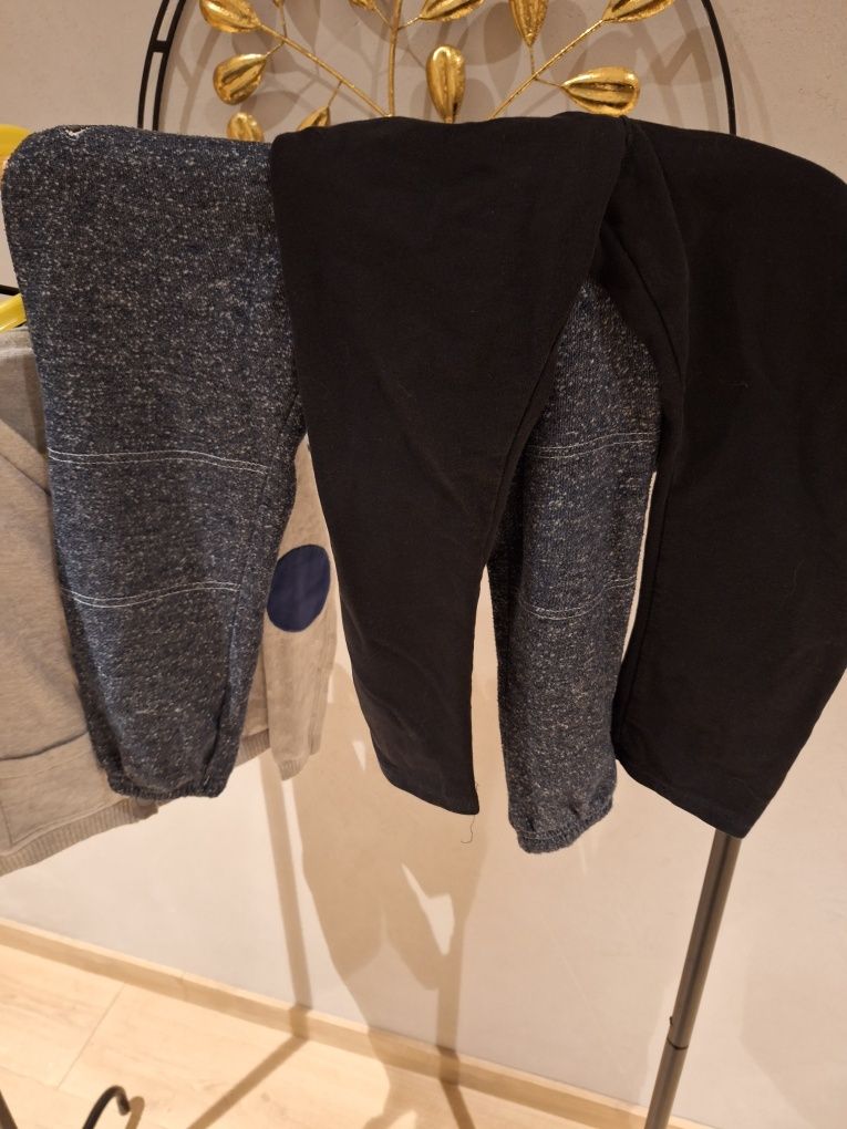 Ubrania dla chlopca 110-116  spodnie bluzki elegancki swetr