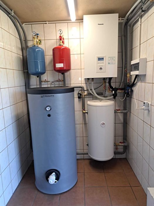 Pompa Ciepła Panasonic 16kW Split + zasobnik 300l + bufor + montaż