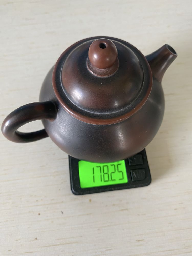 Czajniczek "Fatty", glina Nixing 110ml. Chinese ceramic / pottery