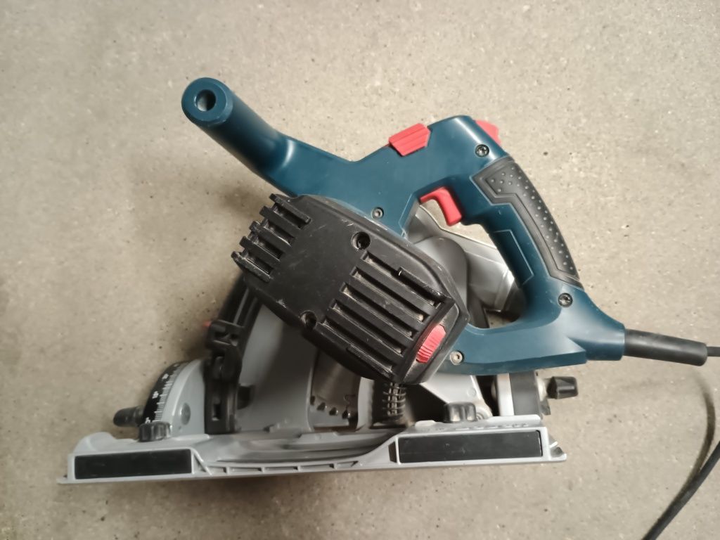 Zagłębiarka Bosch GKT 55 GCE