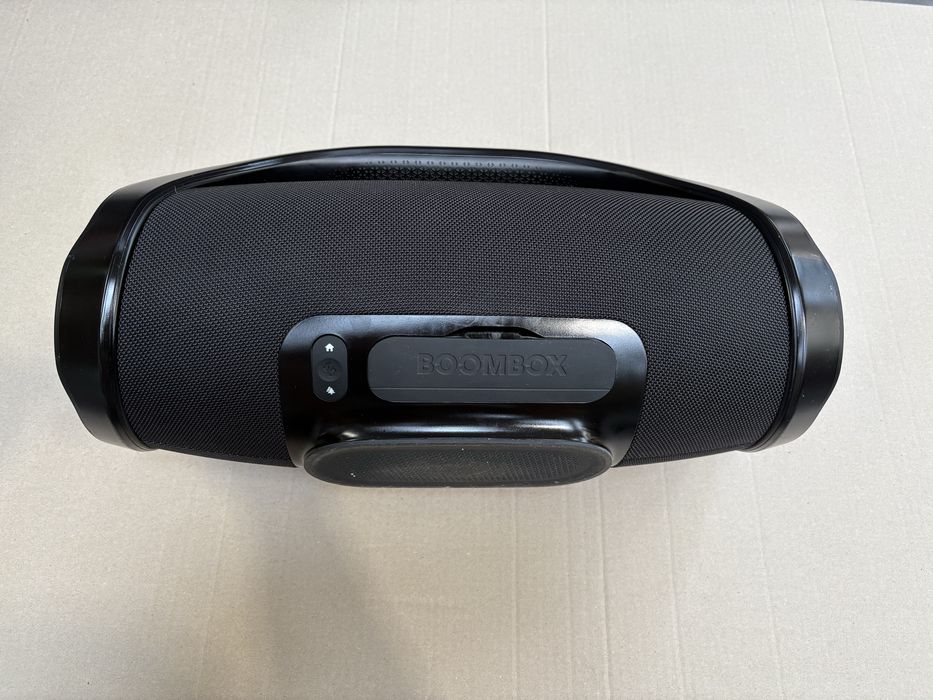 JBL boombox JBL
