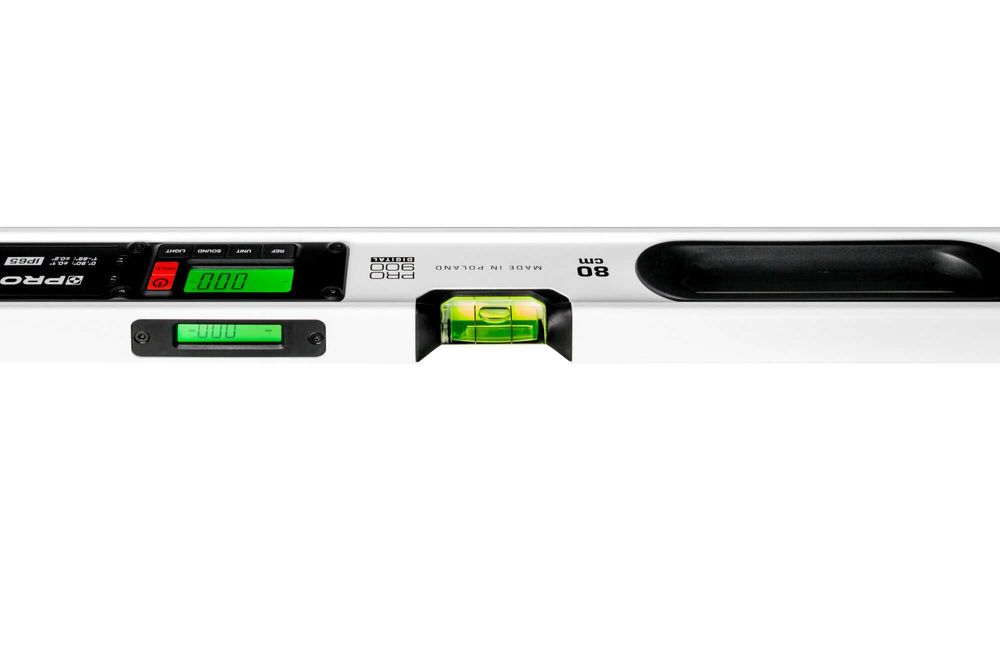 Poziomnica elektroniczna PRO900 DIGITAL 120cm  Z MAGNESAMI Z POKROWCEM