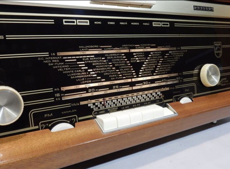 Philips B6X12A Biampli - Restaurado - 1961