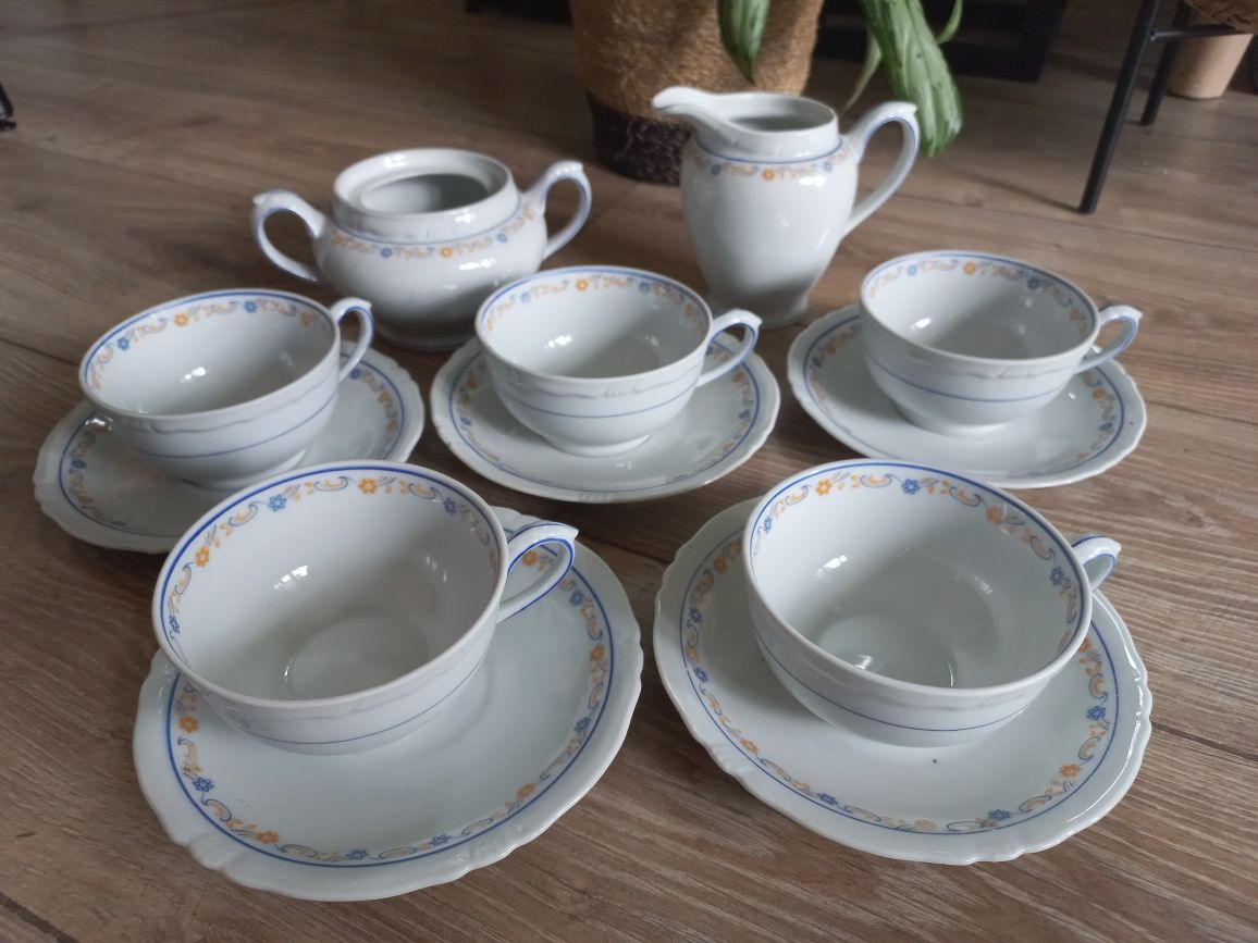 Zestaw porcelana Bareuther Bavaria 5 filiżanek, dzbanuszek, cukiernica