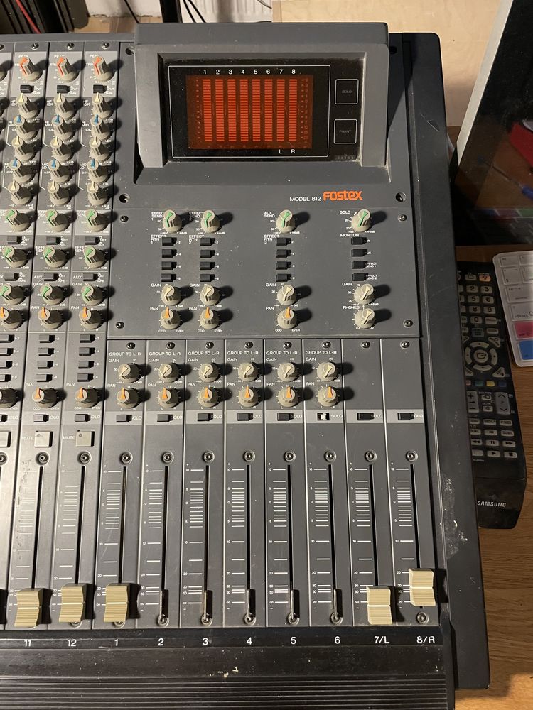 FOSTEX 812 analogowy mixer konsoleta