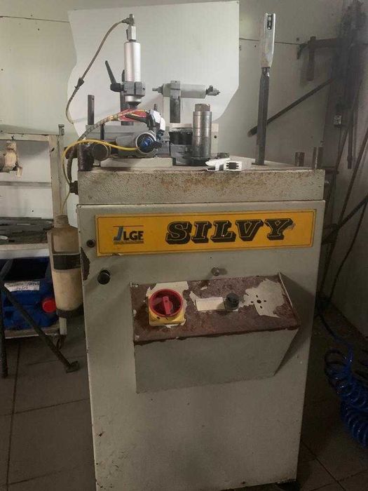 Maquina (entalhar) Aluminio - LGF SILVY