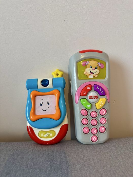 Pilot Fisher Price, telefon zabawkowy