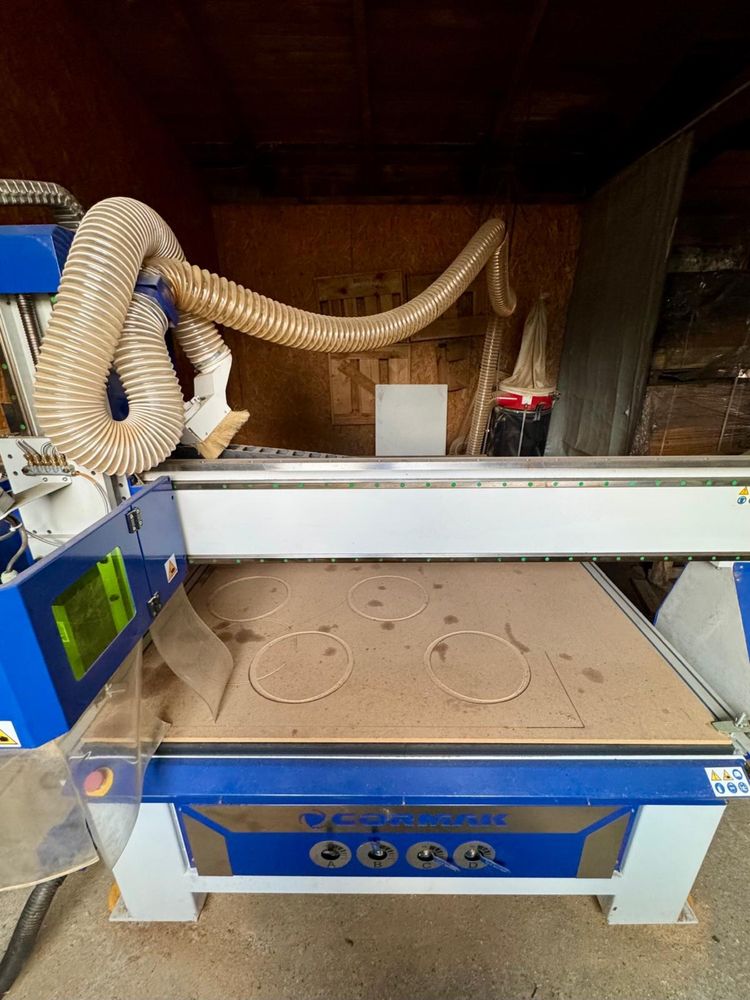 Frezarka CNC CORMAK 1520 z pompą
