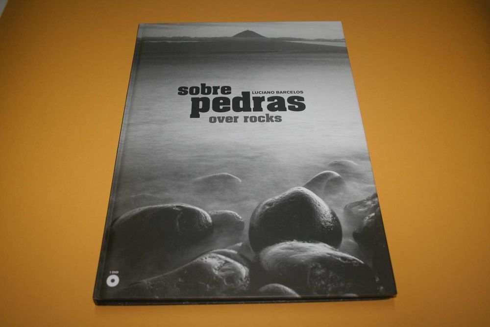 [] Sobre pedras/Over rocks, Luciano Barcelos