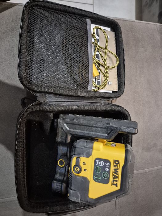 Laser krzyżowy DeWalt 19 Series 45 m