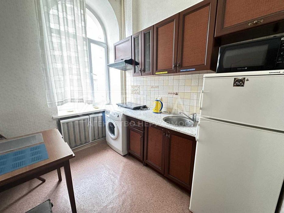 Продаж ексклюзивної квартири /вул Михайлівська 21  Майдан Незалежності