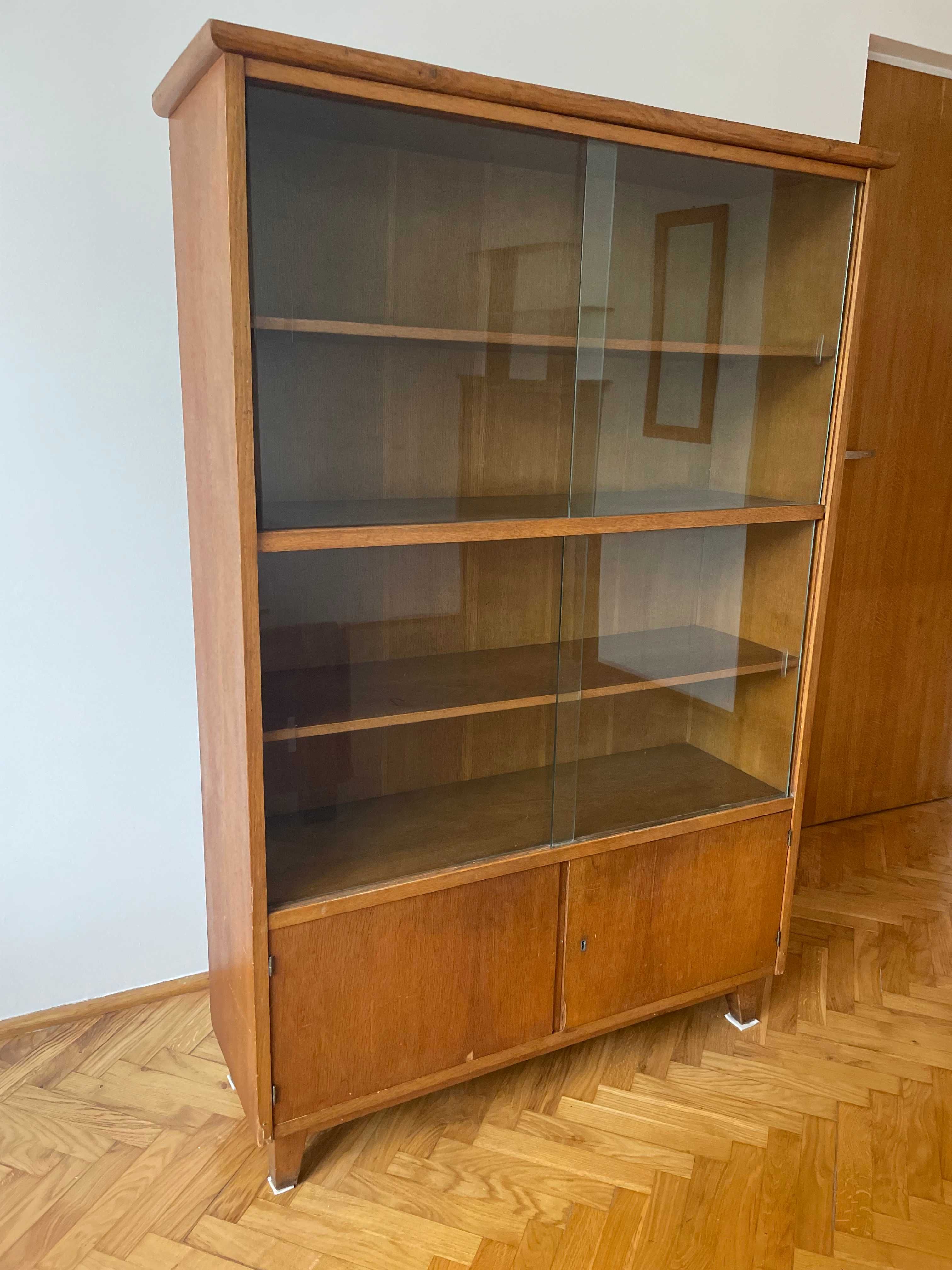 Biblioteczka drewniana z lat 60 tych