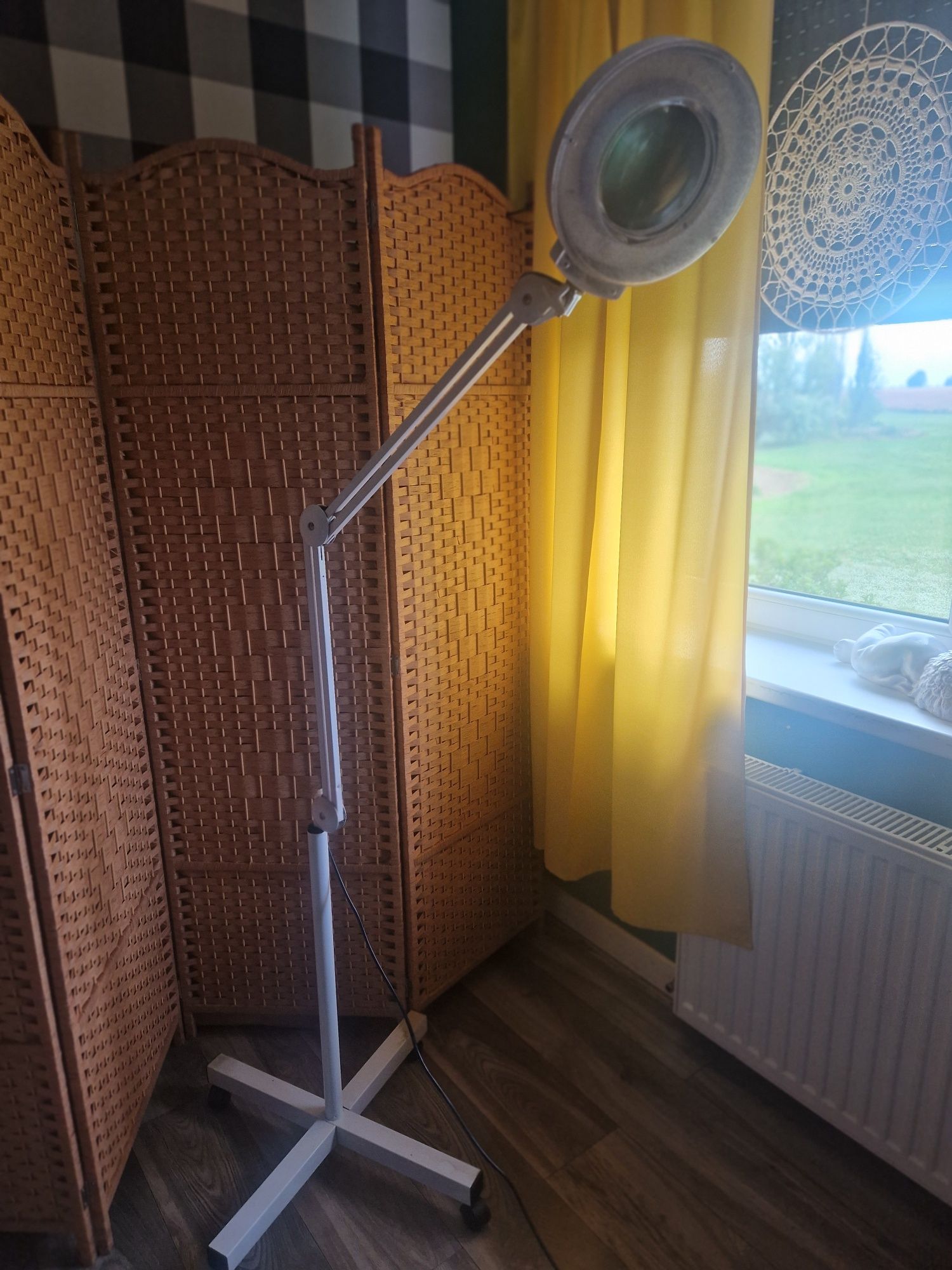 Sprzedam lampę , lupę