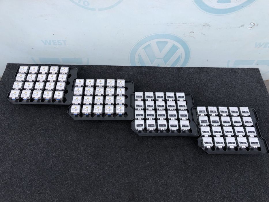 Лампа лампочка D1S D3S D8S нова оригінал