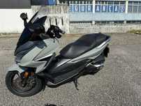 Honda Forza Bluetooth  ABS