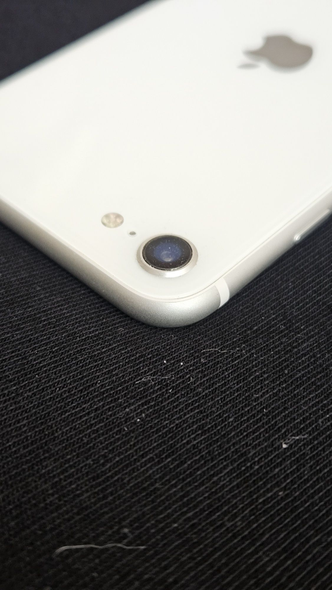 iPhone SE 85% Ideał