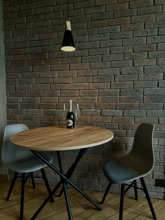 Оренда квартири подобово Вишгород з балконом