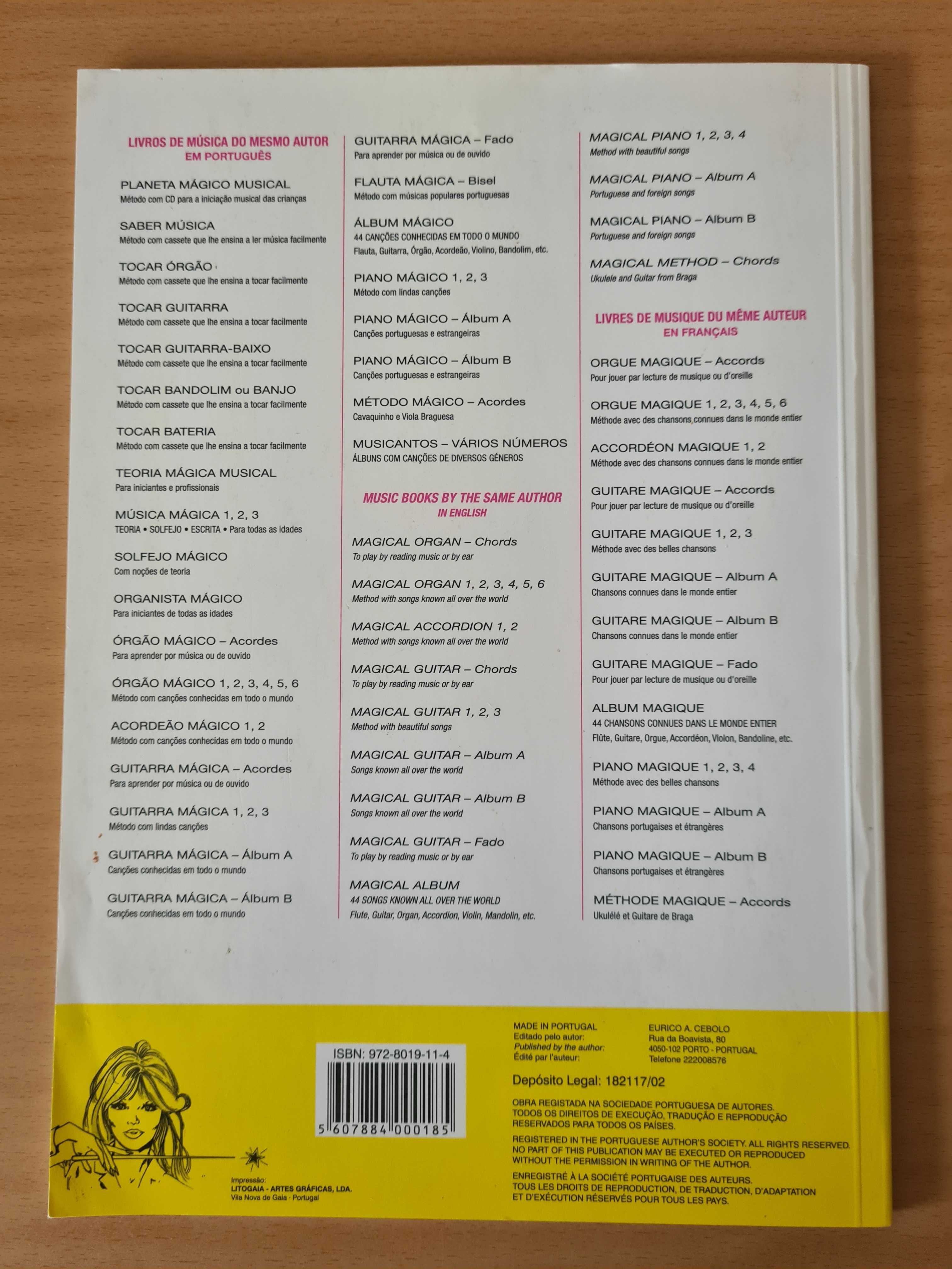 Livro para aprender a tocar cavaquinho e braguesa de Eurico A. Cebolo