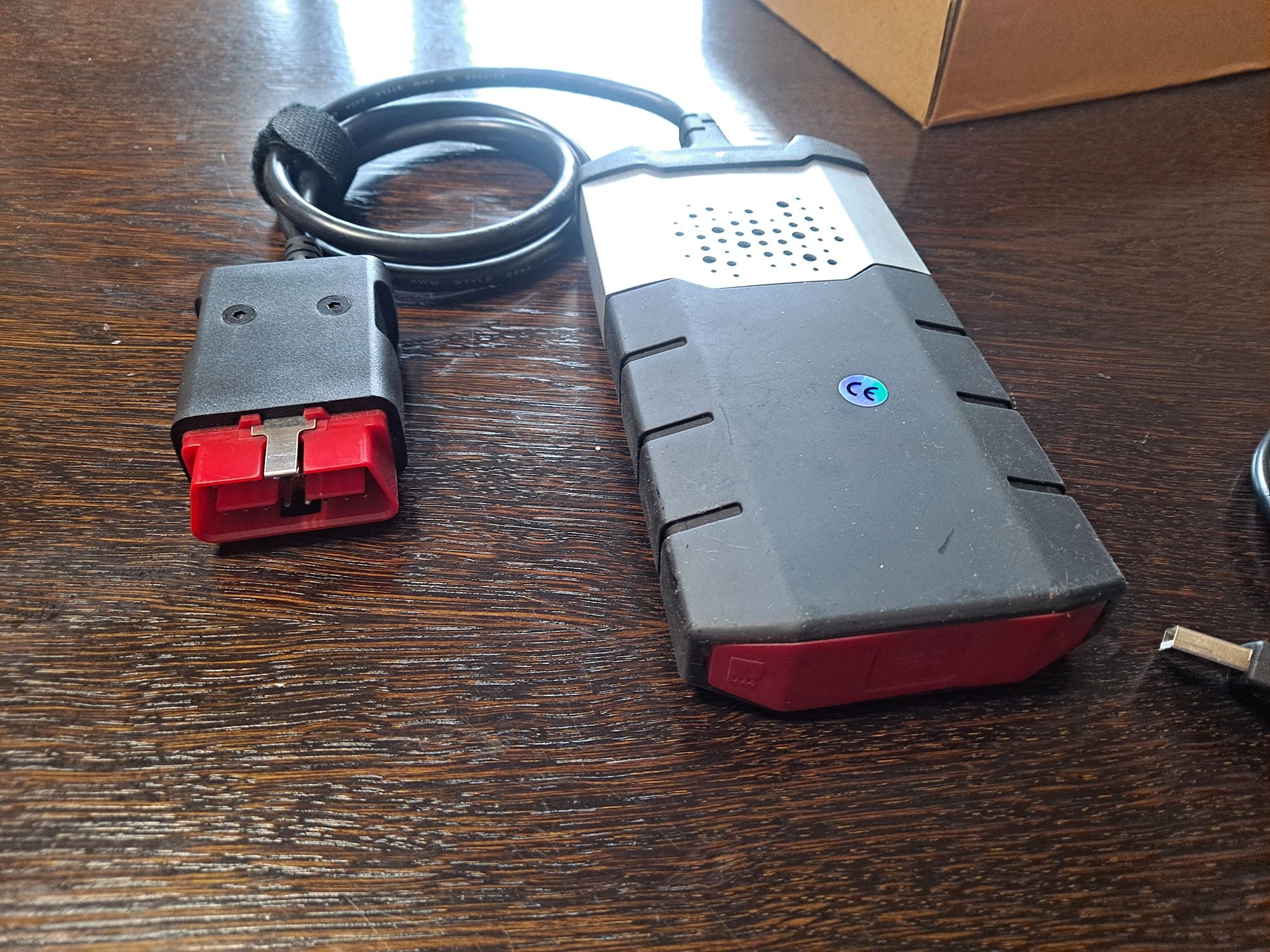 Sonda Delphi ds150e autocom 2021.11