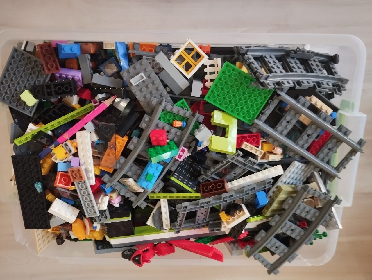 LEGO у відмінному стані (потяг на радіоуправл.,зоряні війни,гелікоптер