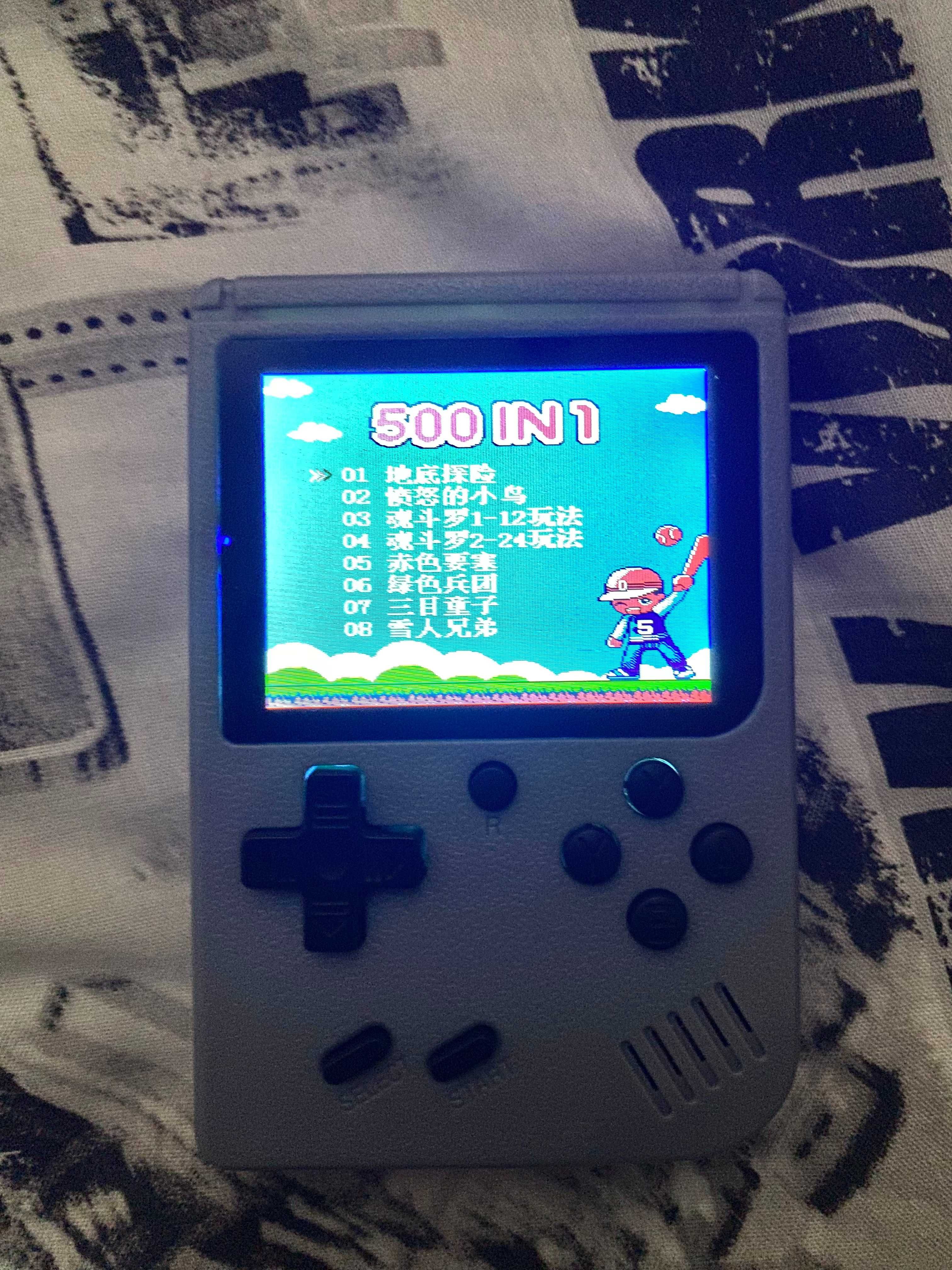 Consola Retro Portátil (500 Jogos Incluídos) + Ligação à TV