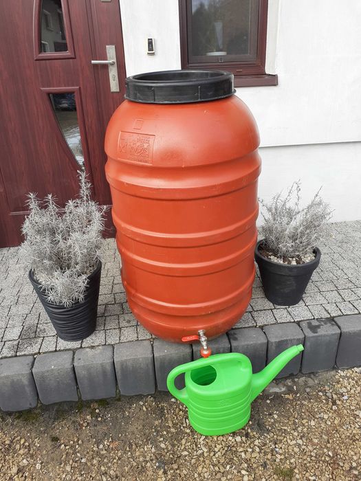 Beczka plastikowa 220l Spożywka Deszczówka kran zawor