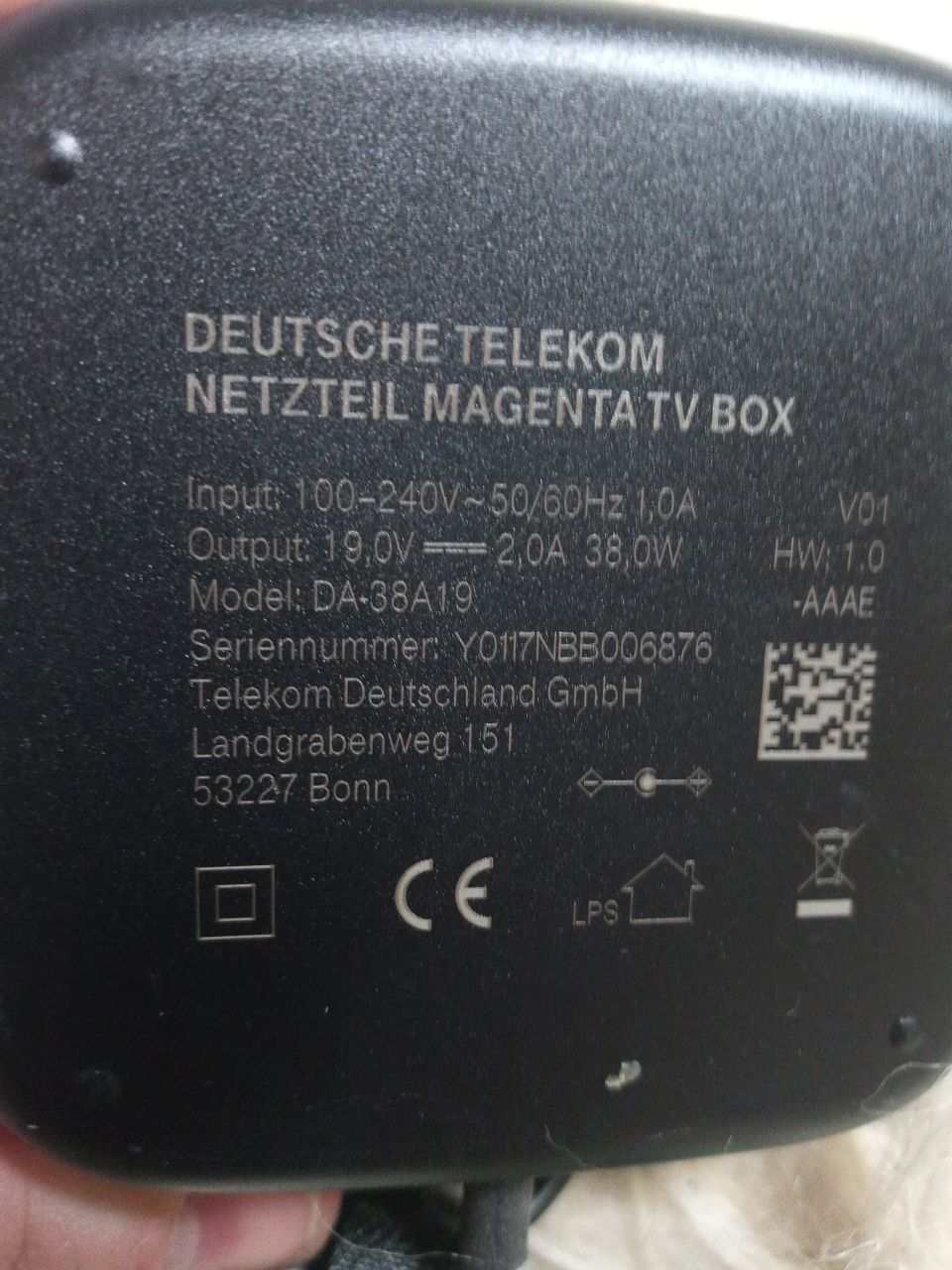 Блок питания Deutsche Telekom адаптер живлення  19В 19V 2A 38W