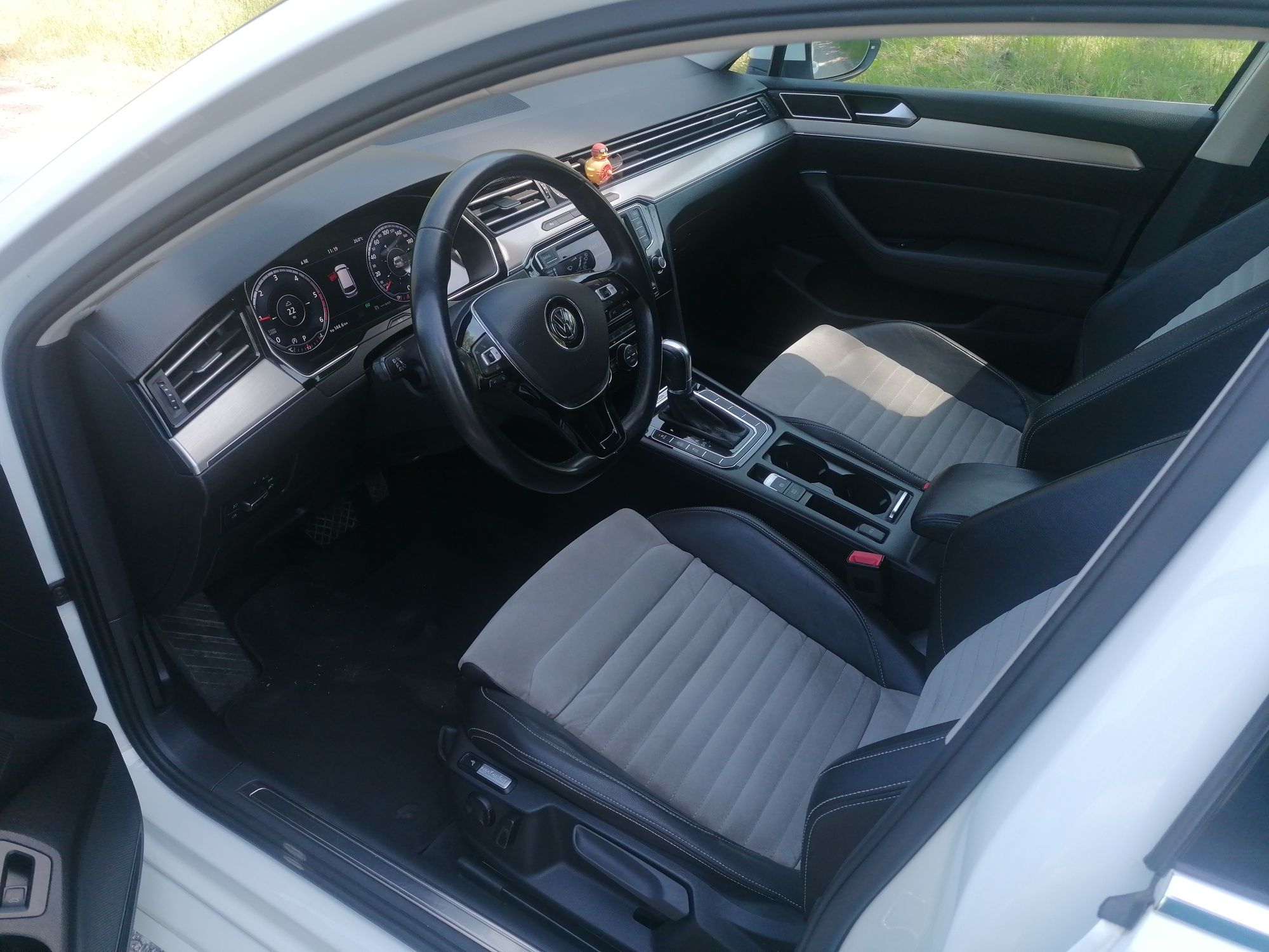 Volkswagen Passat b8 2.0 bitdi 240km,2015r,virtual, radar, 4motion