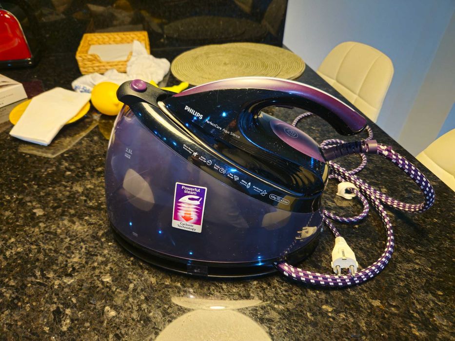 centro de engomar a vapor Philips NOVO