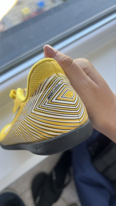 Футзалки nike mercurial