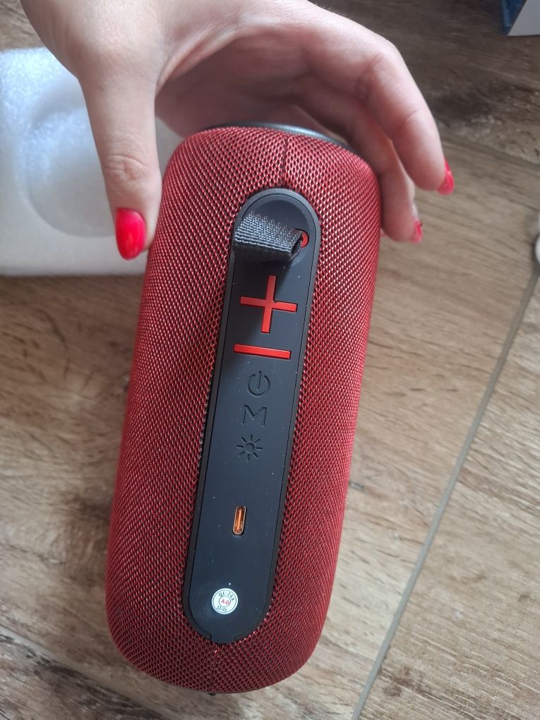 Głośnik Bluetooth L12 przenośny bordowy LED kolorowy