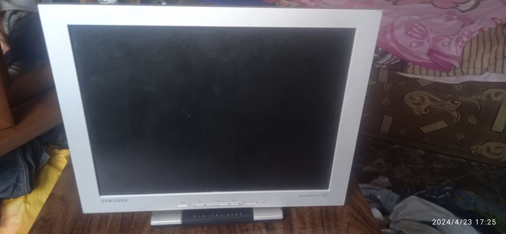 Продам монитор для компьютера.