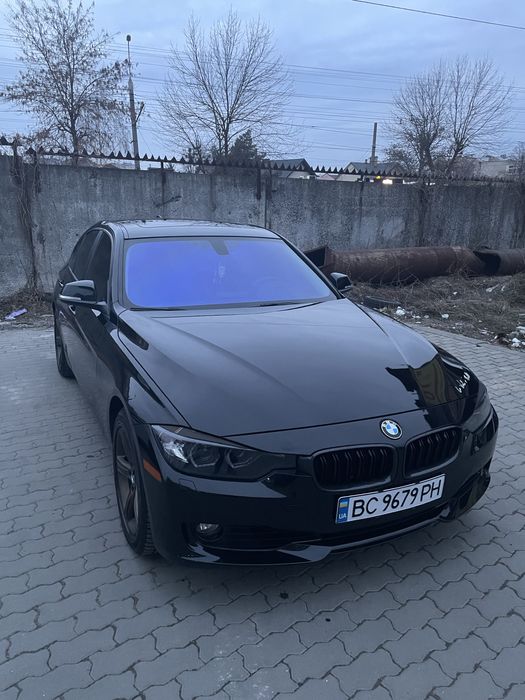Bmw f30 2013 рік