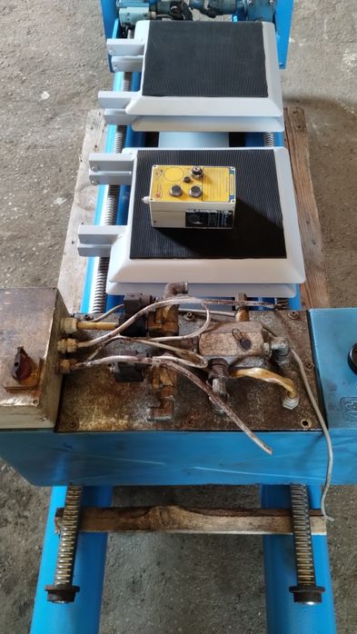 Podnośnik podposadzkowy AUTOP stęplowy hydrauliczny kolumnowy