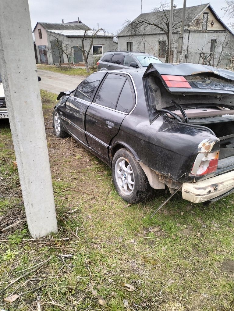 Продам мотор бмв м50б20 ванос плита.