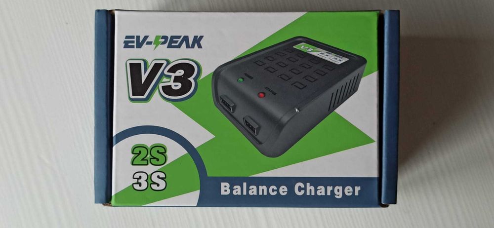 EV-PEAK V3 ładowarka balansująca 2-3S AC
