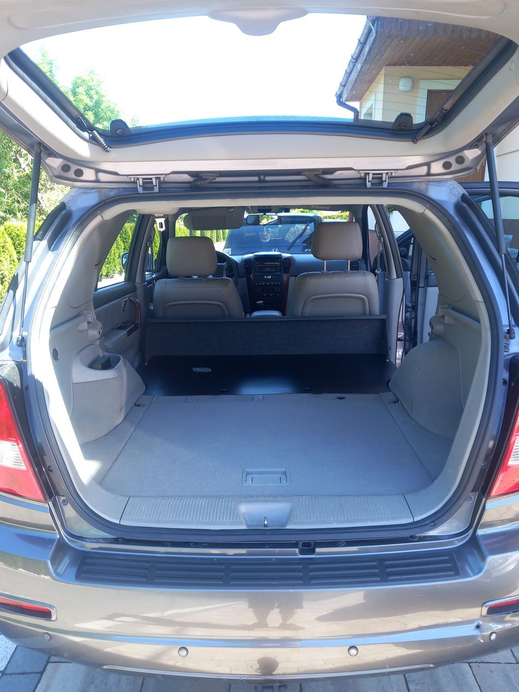 Kia Sorento 2.5 crd Skóra hak 4x4 Bogata wersja.