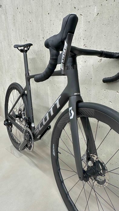 SCOTT Addict RC Ultimate - model 2024 - jak NOWY (300km)!